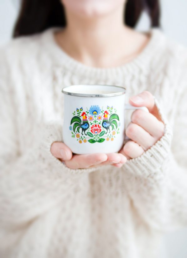 Virtual mug of hot cocoa